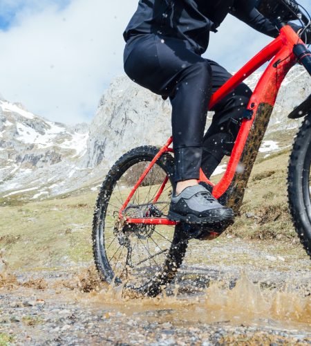 man-riding-a-mountain-bike.jpg